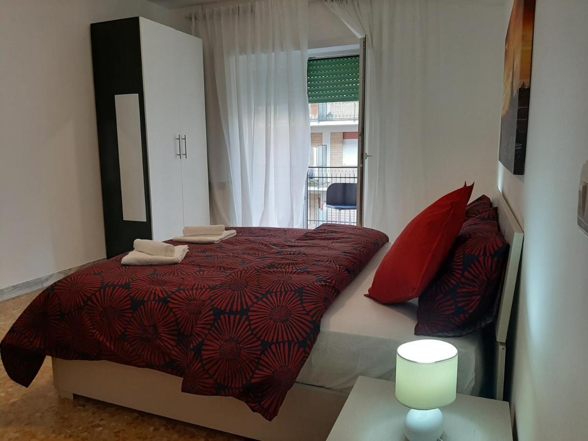 Centro Monti Tiburtini B&B Roma ภายนอก รูปภาพ